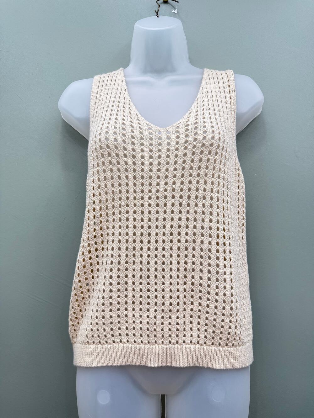Cream Open Knit Tank Top M Crochet Mesh Sweater Vest Boho Coastal Layering